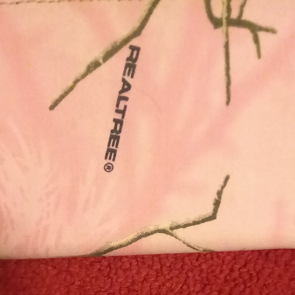 Realtree Wallet - Picture 3 of 8